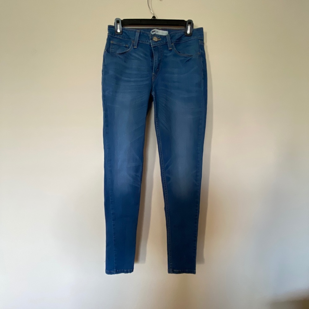 Levi skinny jeans